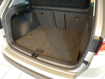 Cupra Ateca Ladeboden - Hohe Version