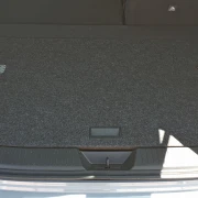 Nissan Qashqai Ladeboden, leicht ansteigend