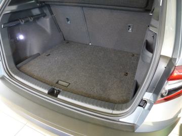 Skoda Karoq Ladeboden - Standard Version