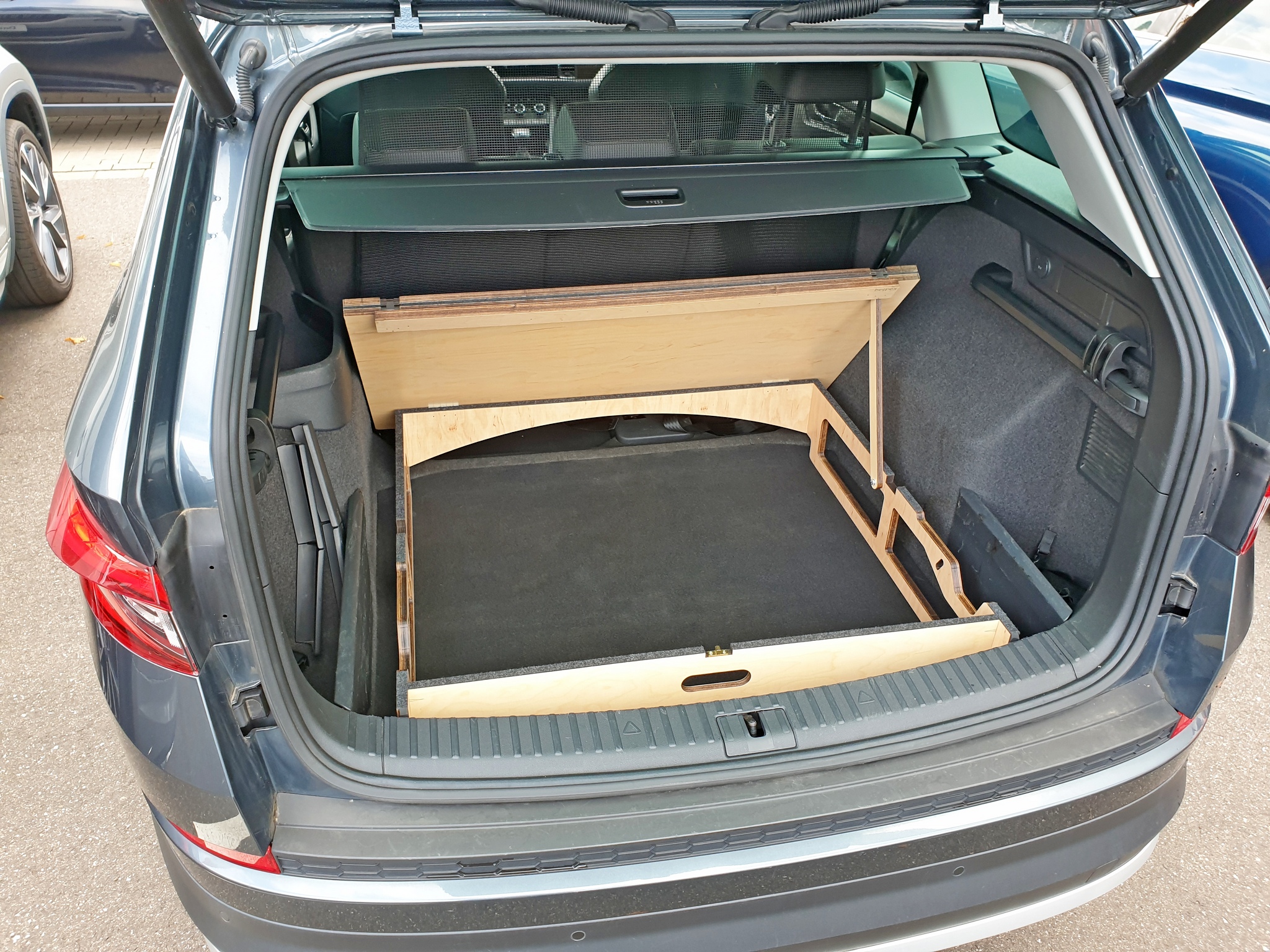 Skoda Kodiaq II Ladeboden - Standard Version