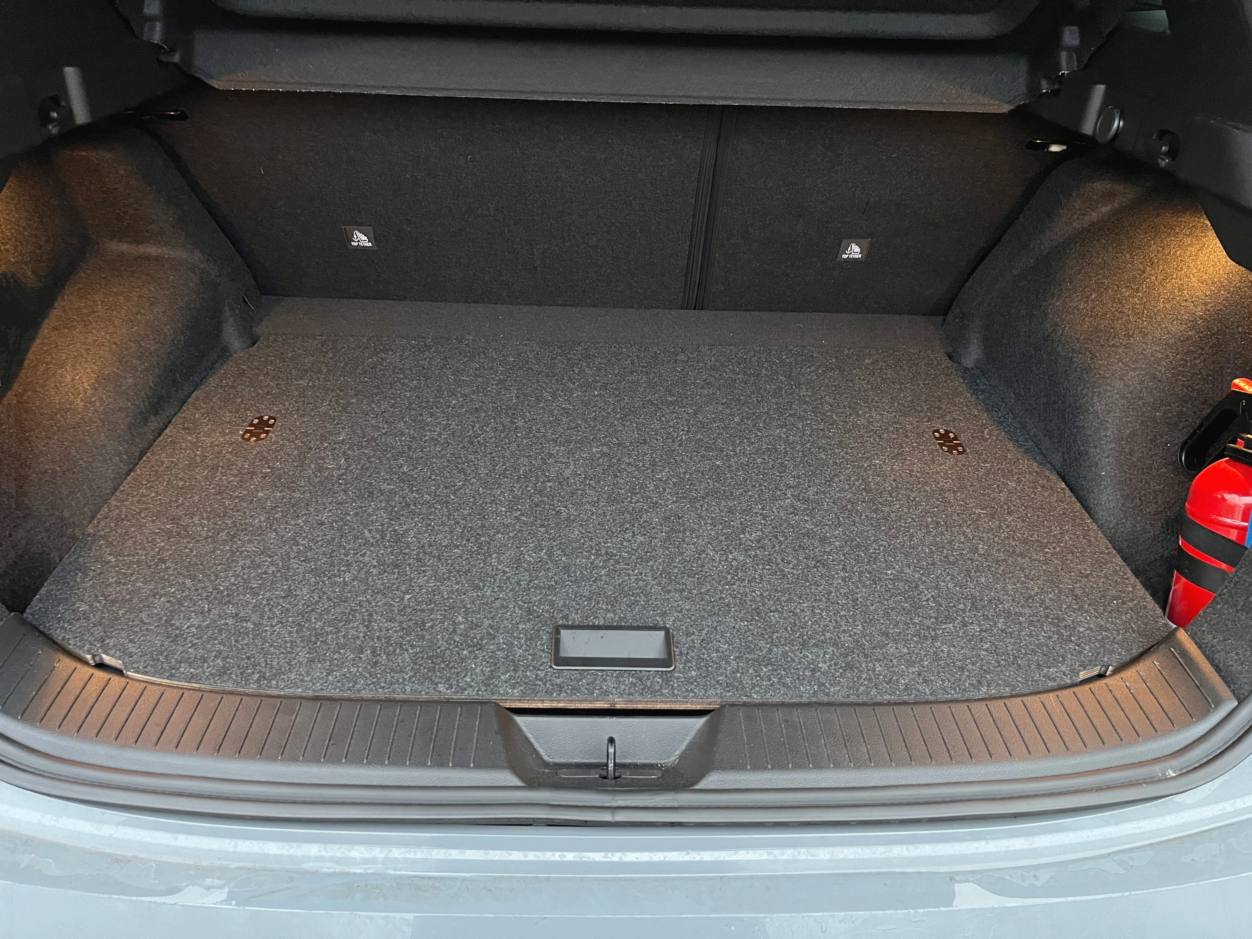 Nissan Qashqai Ladeboden, leicht ansteigend