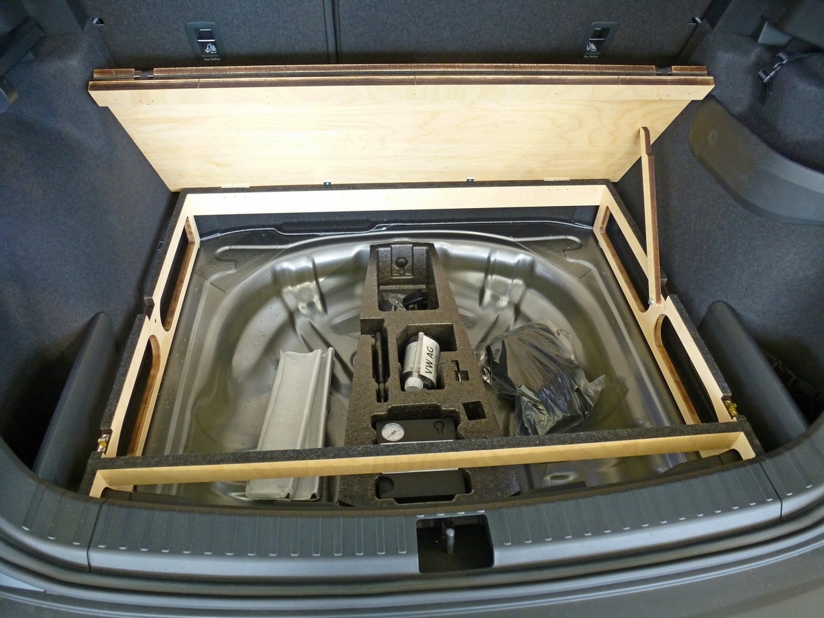 Skoda Karoq Ladeboden - Standard Version